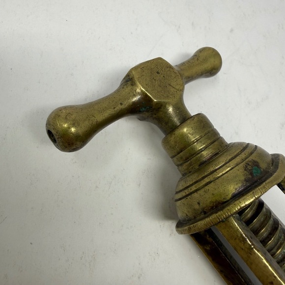 Antique Brass Mechanical Corkscrew Wine Bottle Opener T-Bar Open Frame Design - Picture 4 of 8
